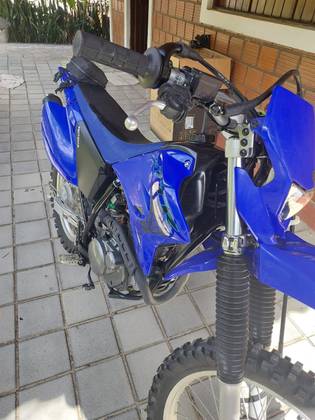 YAMAHA TT-R 230 YAMAHA TT-R 230